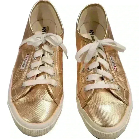 Superga Gold Metallic Sneaker size 38 size 7.5 - Picture 2 of 10